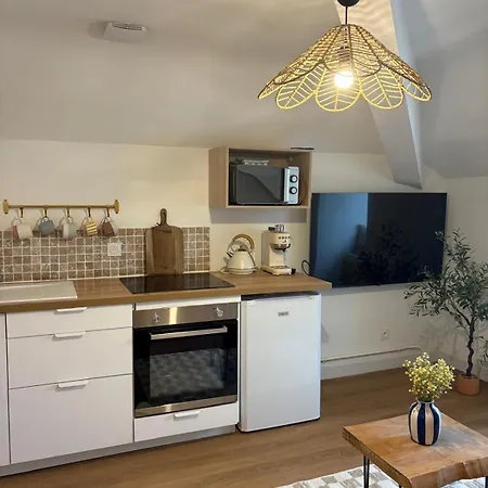 - Le Dopamine Apartmán *